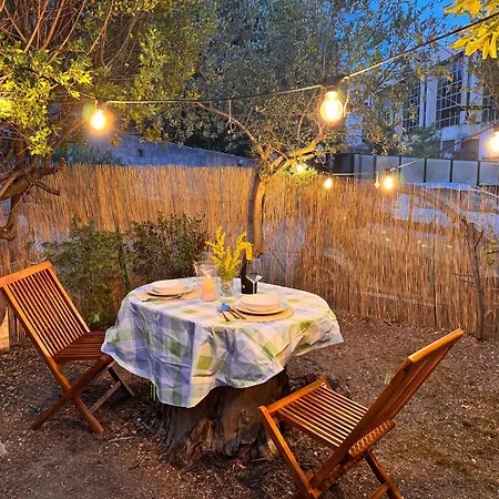 Apartment Cozy With Garden